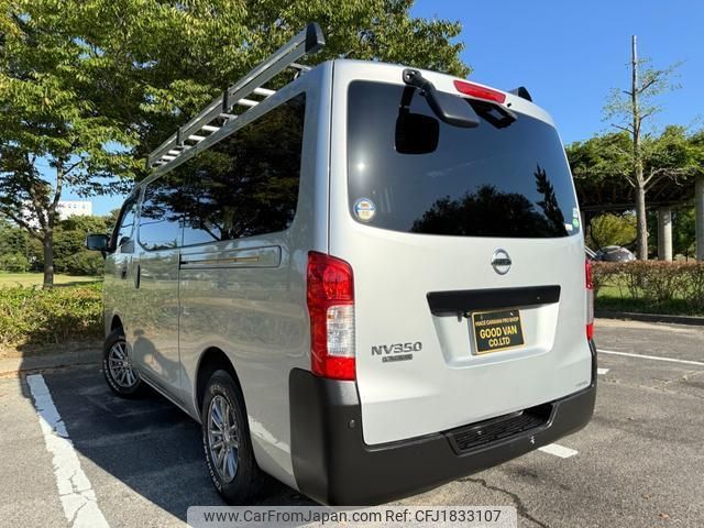 nissan nv350-caravan-van 2018 CFJ1833107 image 2
