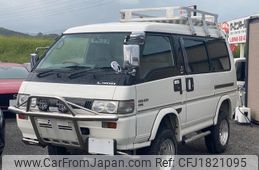 mitsubishi delica-starwagon 1998 CFJ1821095