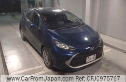toyota aqua 2023 -TOYOTA--AQUA MXPK11-2128065---TOYOTA--AQUA MXPK11-2128065-