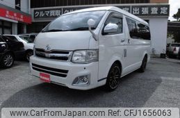toyota regiusace-van 2011 CFJ1656063