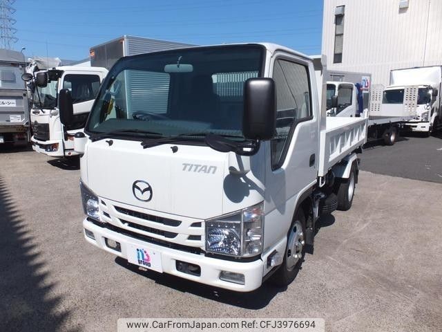 Used MAZDA TITAN 2018/Feb LKR85-7003451 in good condition for sale