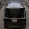 toyota voxy 2015 CFJ1621162 image 8