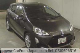 toyota aqua 2015 -TOYOTA 【山形 501ﾇ5286】--AQUA NHP10--2415740---TOYOTA 【山形 501ﾇ5286】--AQUA NHP10--2415740-