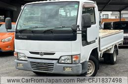 nissan atlas 2005 CFJ1837498