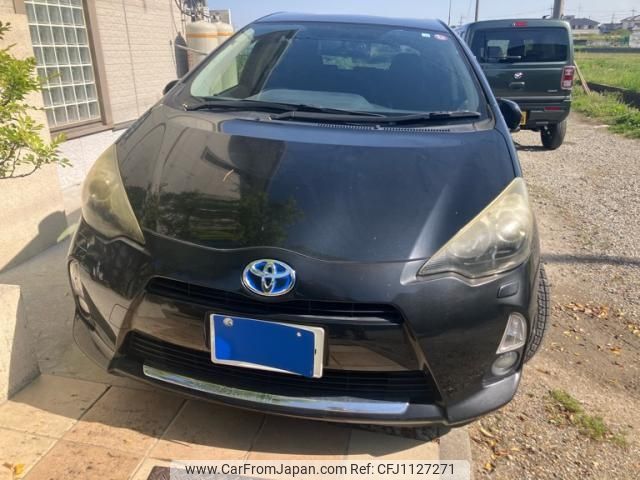 toyota aqua 2012 -TOYOTA--AQUA DAA-NHP10--NHP10-2138396---TOYOTA--AQUA DAA-NHP10--NHP10-2138396- image 1