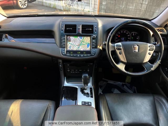 toyota crown 2011 CFJ1577451 image 2