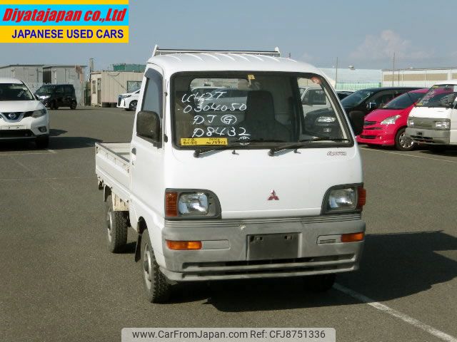 mitsubishi minicab-truck 1995 No.14913 image 1
