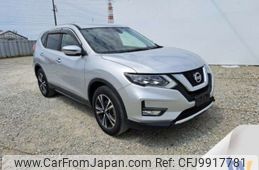 nissan x-trail 2017 -NISSAN--X-Trail DAA-NT32--NT32-073648---NISSAN--X-Trail DAA-NT32--NT32-073648-