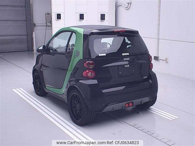 smart fortwo 2014 -SMART--Smart Fortwo 451392-2K744128---SMART--Smart Fortwo 451392-2K744128- image 2