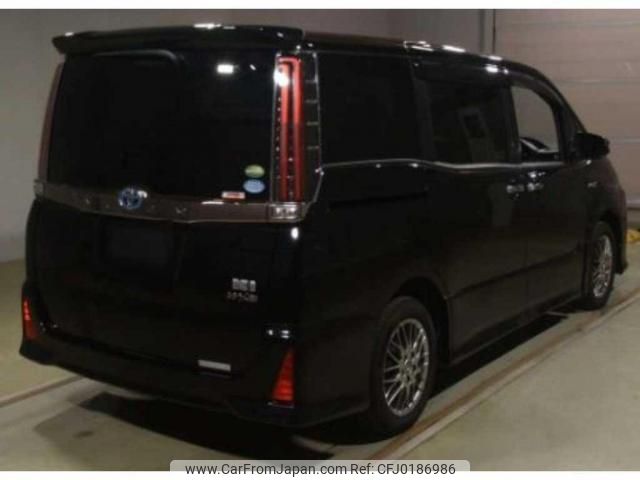 toyota noah 2018 quick_quick_DAA-ZWR80W_0319960 image 2