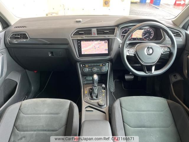 volkswagen tiguan 2019 quick_quick_5NDFGF_WVGZZZ5NZKW828891 image 2
