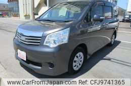 toyota noah 2013 -TOYOTA--Noah ZRR70G--0540119---TOYOTA--Noah ZRR70G--0540119-