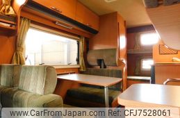 toyota camroad 2019 GOO_JP_700040301030220522002