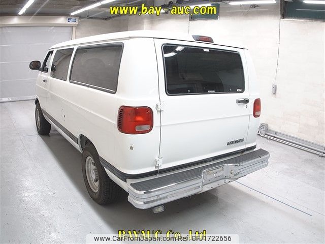 dodge ram 2004 CFJ1722656 image 2