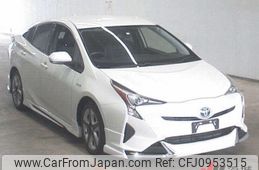 toyota prius 2016 -TOYOTA--Prius ZVW50--8005000---TOYOTA--Prius ZVW50--8005000-