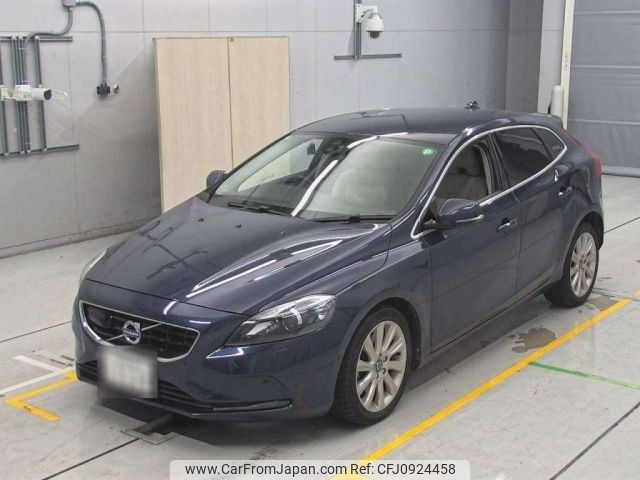 volvo v40 2015 -VOLVO 【名古屋 386に1123】--Volvo V40 MB4164T-YV1MV485BF2238343---VOLVO 【名古屋 386に1123】--Volvo V40 MB4164T-YV1MV485BF2238343- image 1