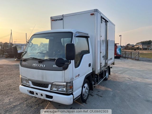 isuzu elf-truck 2004 -ISUZU--Elf KR-NKR81EAV--NKR81E-7035505---ISUZU--Elf KR-NKR81EAV--NKR81E-7035505- image 1