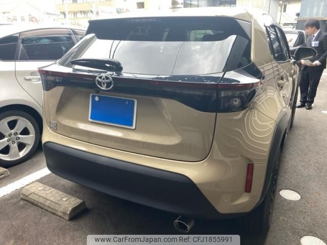 toyota yaris-cross 2022 CFJ1855991 image 2