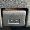 toyota prius 2019 49 image 33
