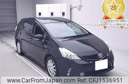 toyota prius-α 2014 CFJ1536951
