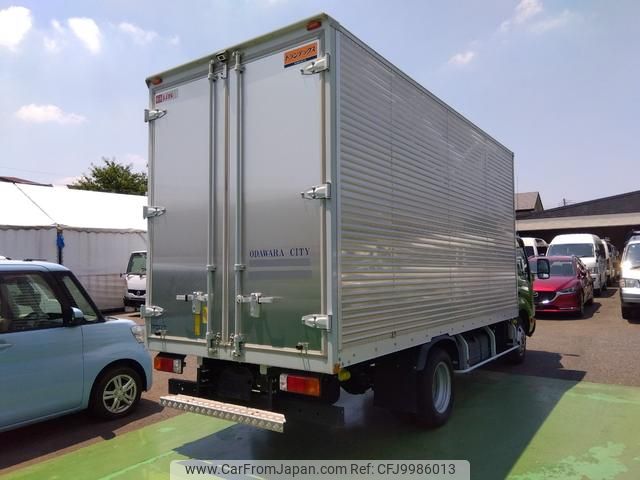 hino dutro 2018 GOO_NET_EXCHANGE_0560787A30240706W002 image 2