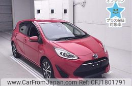 toyota aqua 2017 CFJ1801791