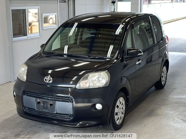 toyota porte 2013 CFJ1628147 image 1
