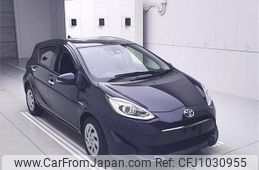 toyota aqua 2018 -TOYOTA--AQUA NHP10-6756060---TOYOTA--AQUA NHP10-6756060-