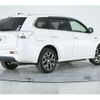 mitsubishi outlander-phev 2015 quick_quick_GG2W_GG2W-0105449 image 3