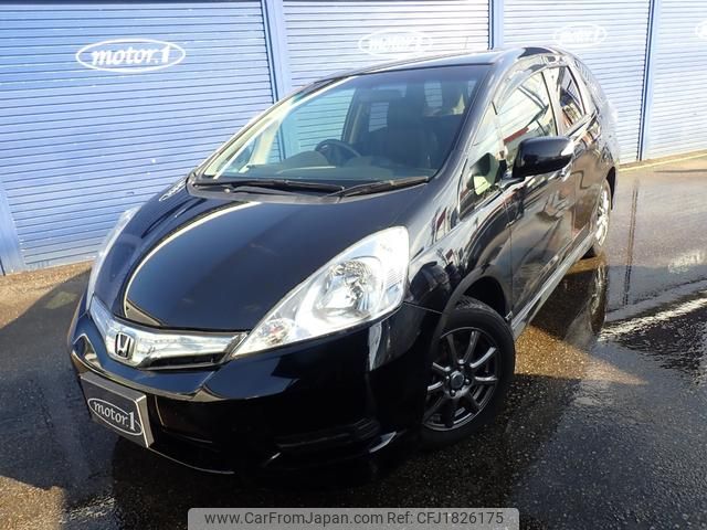 honda fit-shuttle-hybrid 2012 CFJ1826175 image 1