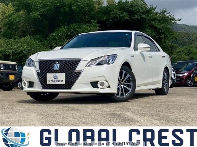 toyota crown 2015 CFJ1527677 image 1