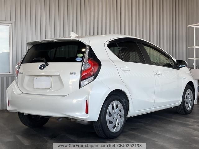 toyota aqua 2018 -TOYOTA--AQUA NHP10--NHP10-6774943---TOYOTA--AQUA NHP10--NHP10-6774943- image 2