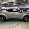 toyota c-hr 2017 -TOYOTA--C-HR DAA-ZYX10--ZYX10-2079180---TOYOTA--C-HR DAA-ZYX10--ZYX10-2079180- image 18