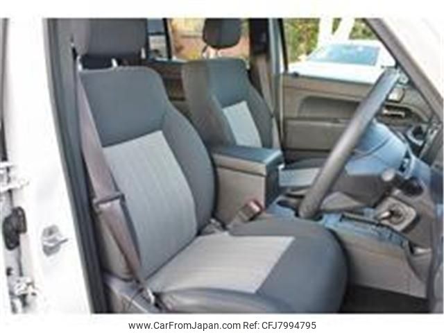 chrysler jeep-cherokee 2011 -CHRYSLER--Jeep Cherokee ABA-KK37--1J4P42GK5AW169137---CHRYSLER--Jeep Cherokee ABA-KK37--1J4P42GK5AW169137- image 2