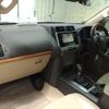 toyota land-cruiser-prado 2018 ENHANCEAUTO_1_ea300050 image 20