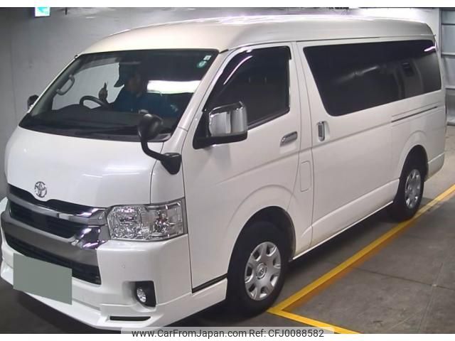 toyota hiace-wagon 2022 quick_quick_3BA-TRH219W_0039785 image 2