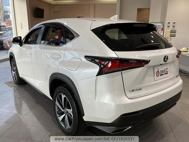 lexus nx 2020 CFJ1820537 image 2