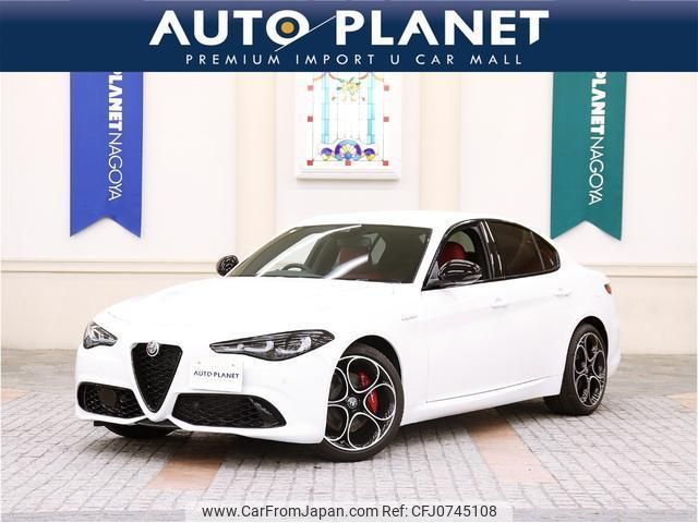 alfa-romeo giulia 2024 quick_quick_95220_ZAREAELN3P7682337 image 1