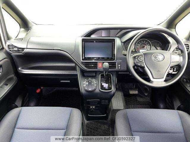 toyota noah 2020 504928-926781 image 1