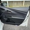 toyota prius 2019 quick_quick_DAA-ZVW51_ZVW51-6121436 image 10