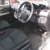 toyota wish 2009 CFJ1773233 image 4
