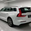 volvo v60 2023 quick_quick_5AA-ZB420TM_YV1ZWK8M3P2530755 image 8