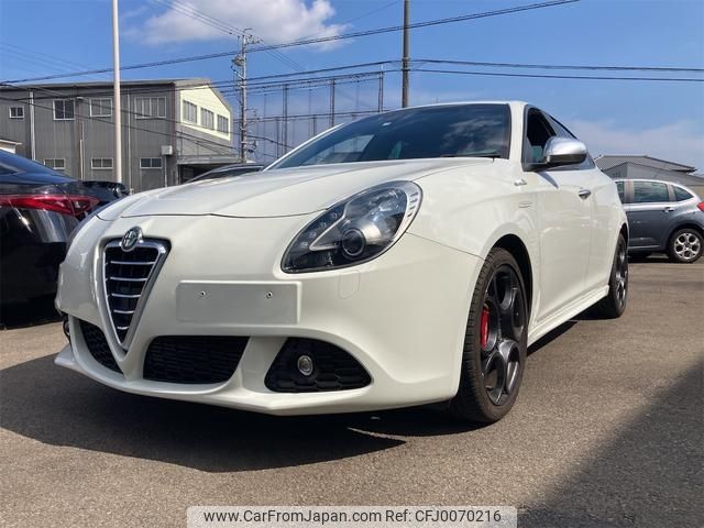 alfa-romeo alfa-romeo-others 2013 -ALFA ROMEO--Alfa Romeo Giulietta-----716---ALFA ROMEO--Alfa Romeo Giulietta-----716- image 1