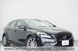 volvo v40 2014 CFJ1530548