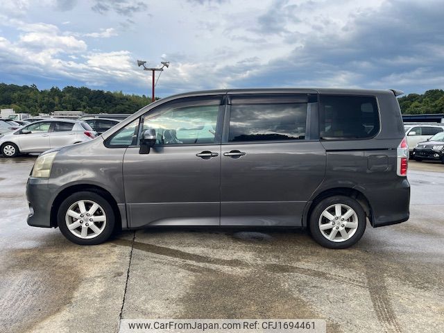 toyota noah 2008 CFJ1694461 image 2
