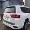 toyota land-cruiser 2023 CFJ1805370 image 14