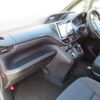 toyota noah 2015 quick_quick_ZWR80G_ZWR80-0136983 image 12