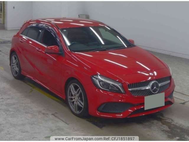 mercedes-benz a-class 2016 CFJ1851897 image 1