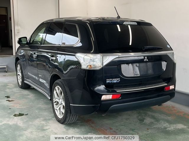 mitsubishi outlander-phev 2013 CFJ1750329 image 2