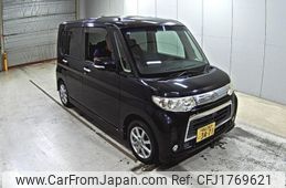 daihatsu tanto 2011 CFJ1769621